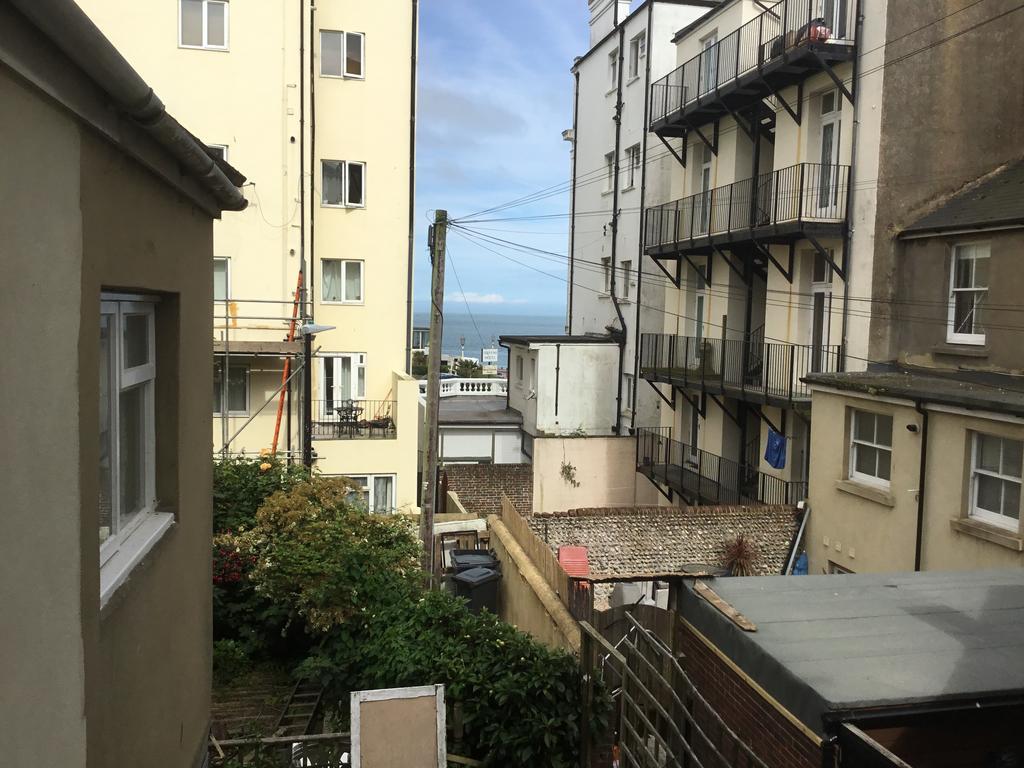 Sterling House Hotel Eastbourne Exterior foto
